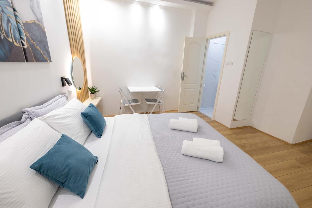 Old Town Rooms Novi Sad Bagian luar foto