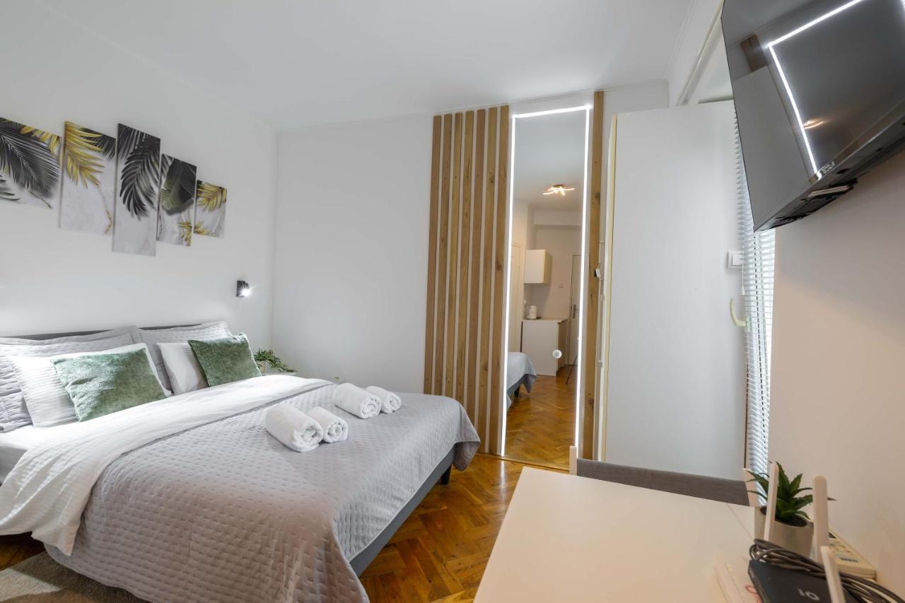 Old Town Rooms Novi Sad Bagian luar foto