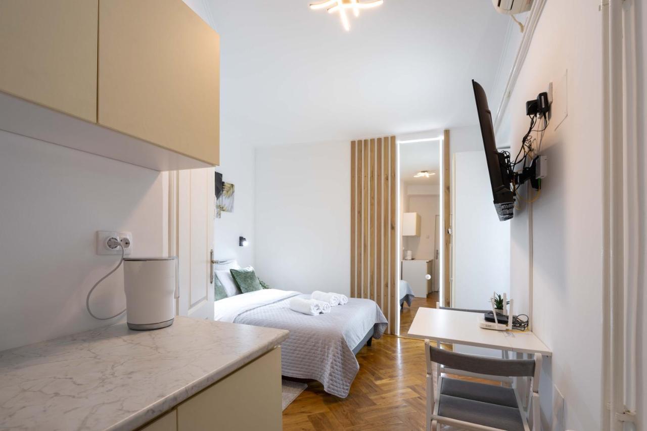 Old Town Rooms Novi Sad Bagian luar foto